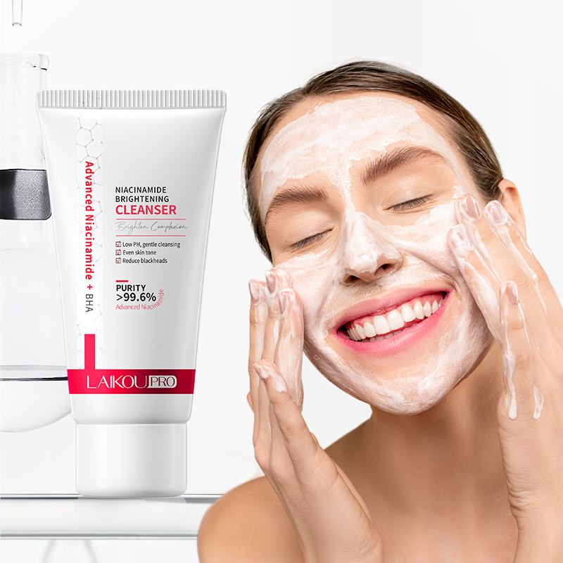 مجموعة العناية بالبشرة المبيضة - مراجعة Niacinamide Brightening Serum وسعره